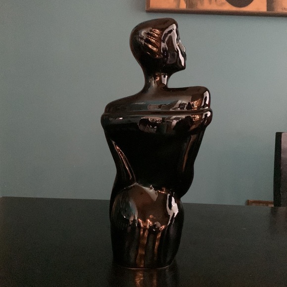 Vintage Mid Century Ceramic Shiny Glaze Female Figurine - Picture 9 of 13